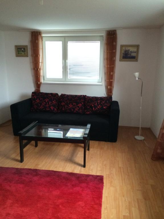 Villa Paris Piest'any Kamer foto